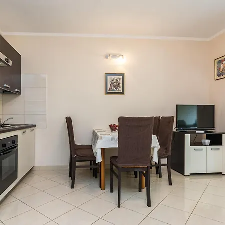 In With Wifi Holiday home Kozino